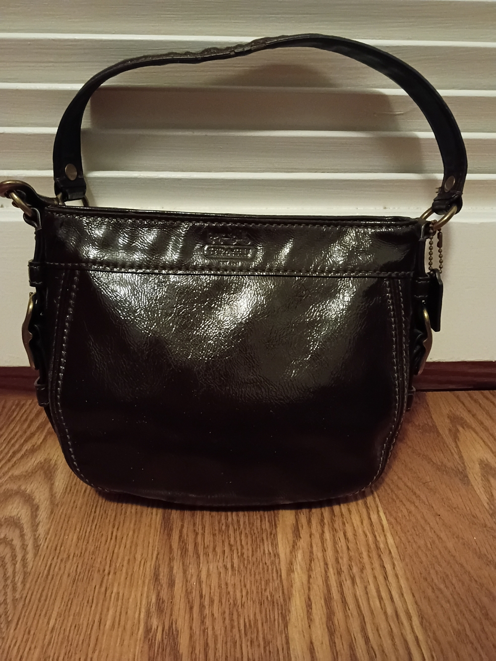 Coach Shiny Dark Brown Leather Shoulder Bag Zoe Bag - Picture 3 of 8